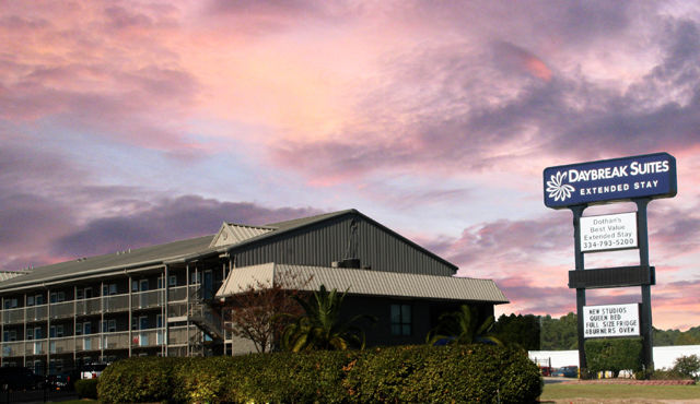 Daybreak Suites Extended Stay Dothan Buitenkant foto